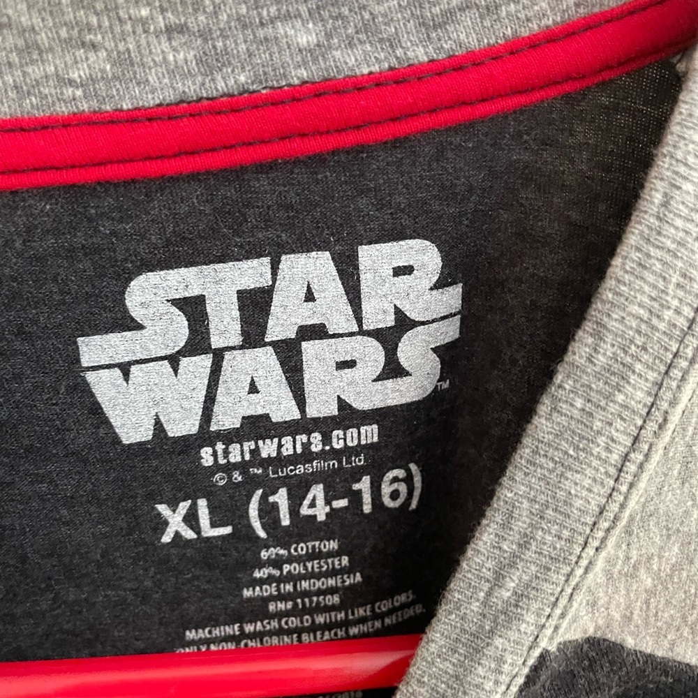 Star, the force awakens teen 14 to 16 extra large long sleeve shirt - Picture 3 of 4